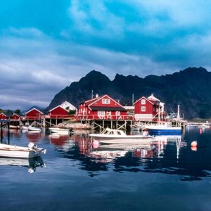 Henningsvær Rorbuer